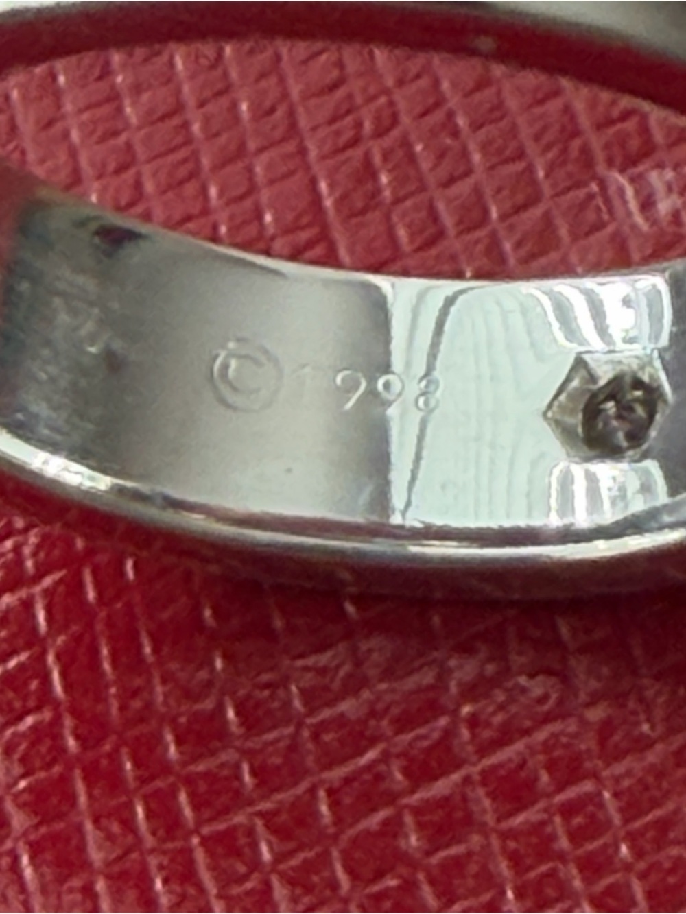 Cartier Classic Love Ring 3 Diamonds 750 WG Cartier Size : 51 ( US 5.75) - Picture 7 of 16
